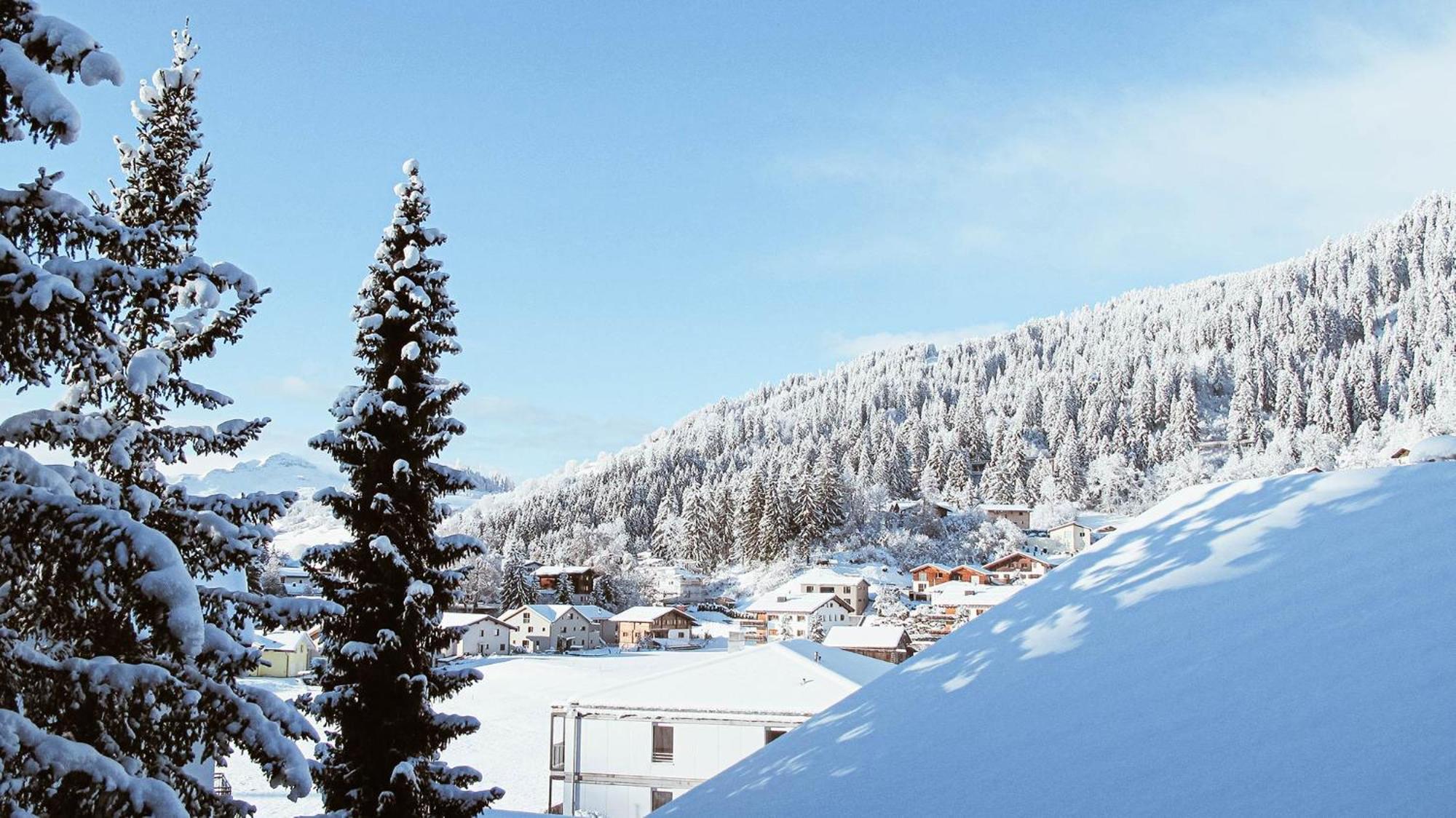 Black Summit Boutique Resort Laax Exterior photo